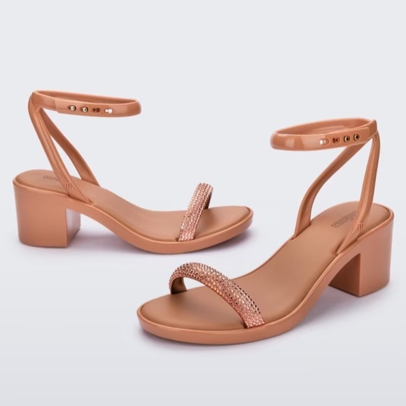 New! Melissa shiny heel jelly block heeled sandals - Picture 2 of 10